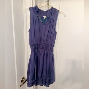 TCEC smocked later hem tie sleeveless dress size medium